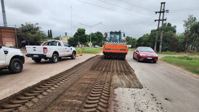 Trabajos en rutas de los departamentos Castellanos y Las Colonias