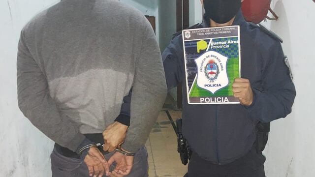 Un hombre fue detenido cuando intentaba ingresar a una vivienda a través de un boquete que hizo en el techo