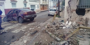 Las imágenes del siniestro vial en barrio Alberdi.