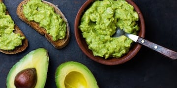 Cómo hacer Avocado Toast en el Día Internacional de la Palta