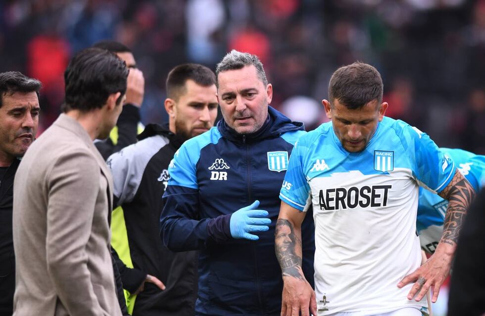 El mensaje del plantel de Racing en apoyo a Emiliano Vecchio tras su dura lesión