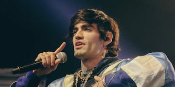 El hijo de Rodrigo Bueno se presentó en el Luna Park con un gran homenaje.
