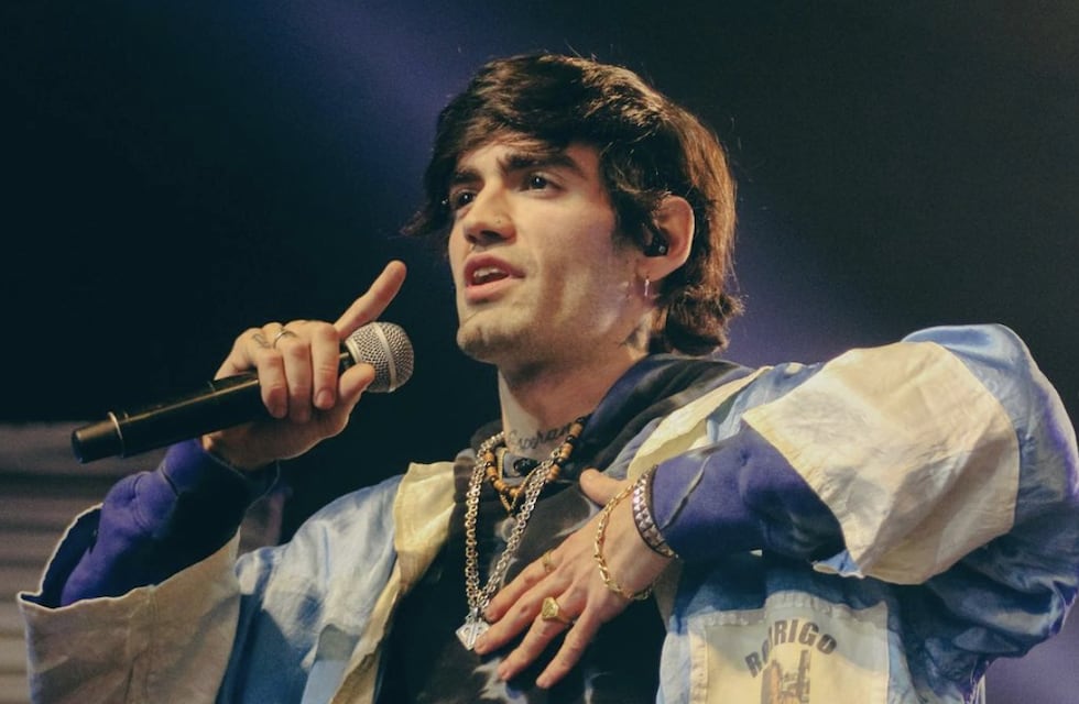 El hijo de Rodrigo Bueno se presentó en el Luna Park con un gran homenaje: “Este es el legado del Potro”