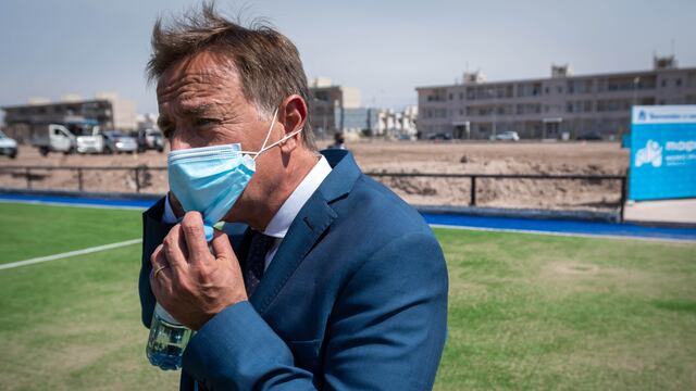 Suarez calificó a los rumores sobre la vacunación vip en Mendoza cómo “basura informática”