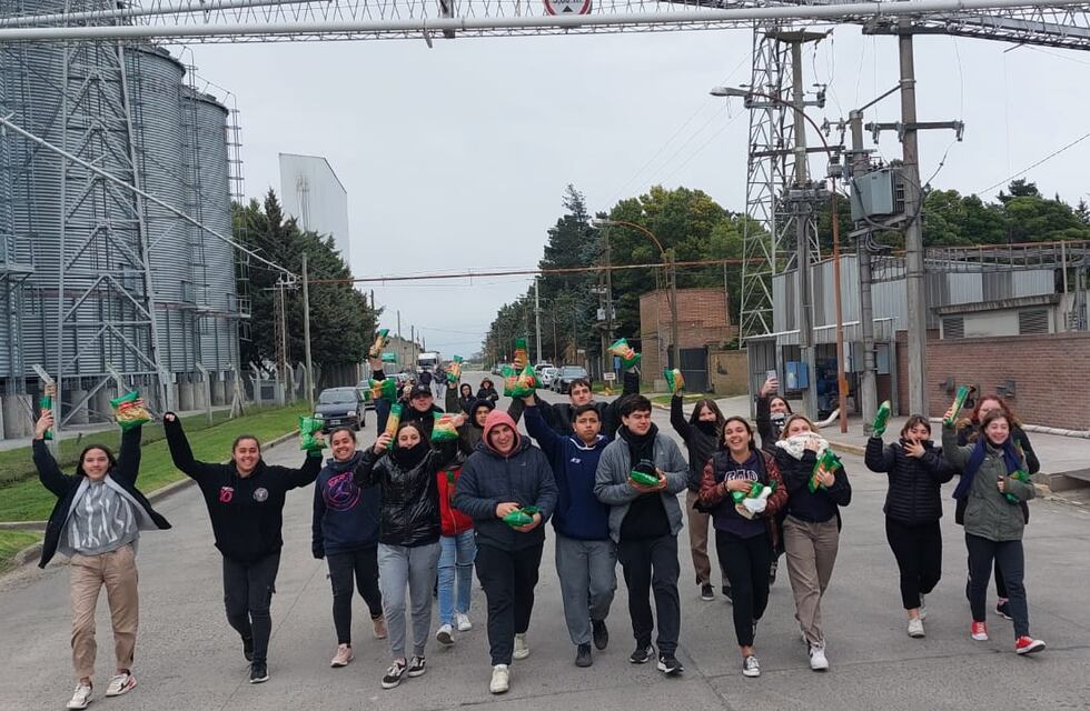 Estudiantes de Claromecó visitaron empresas del Parque Industrial de Tres Arroyos