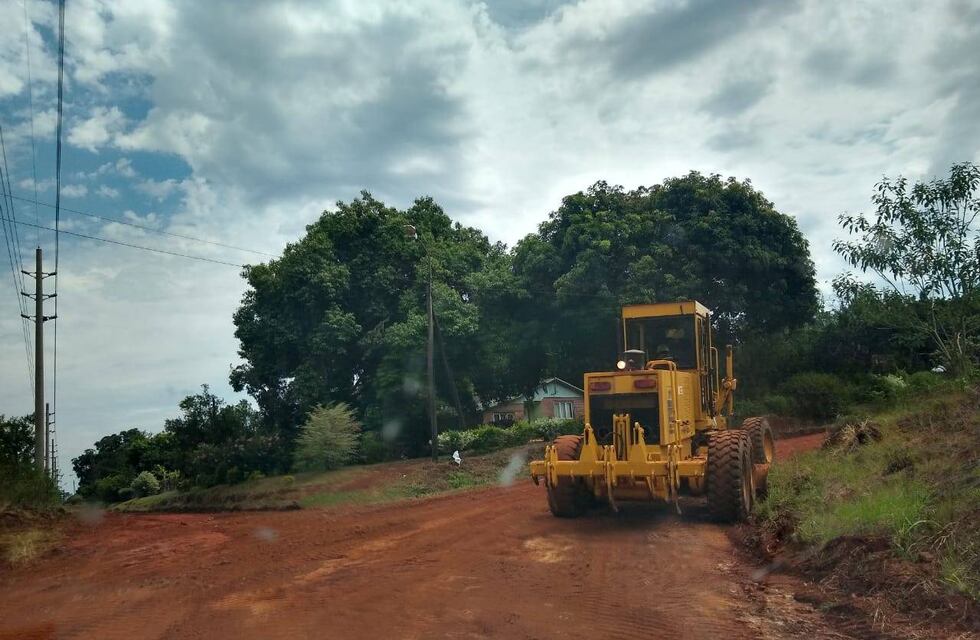 Obras viales en Puerto Piray