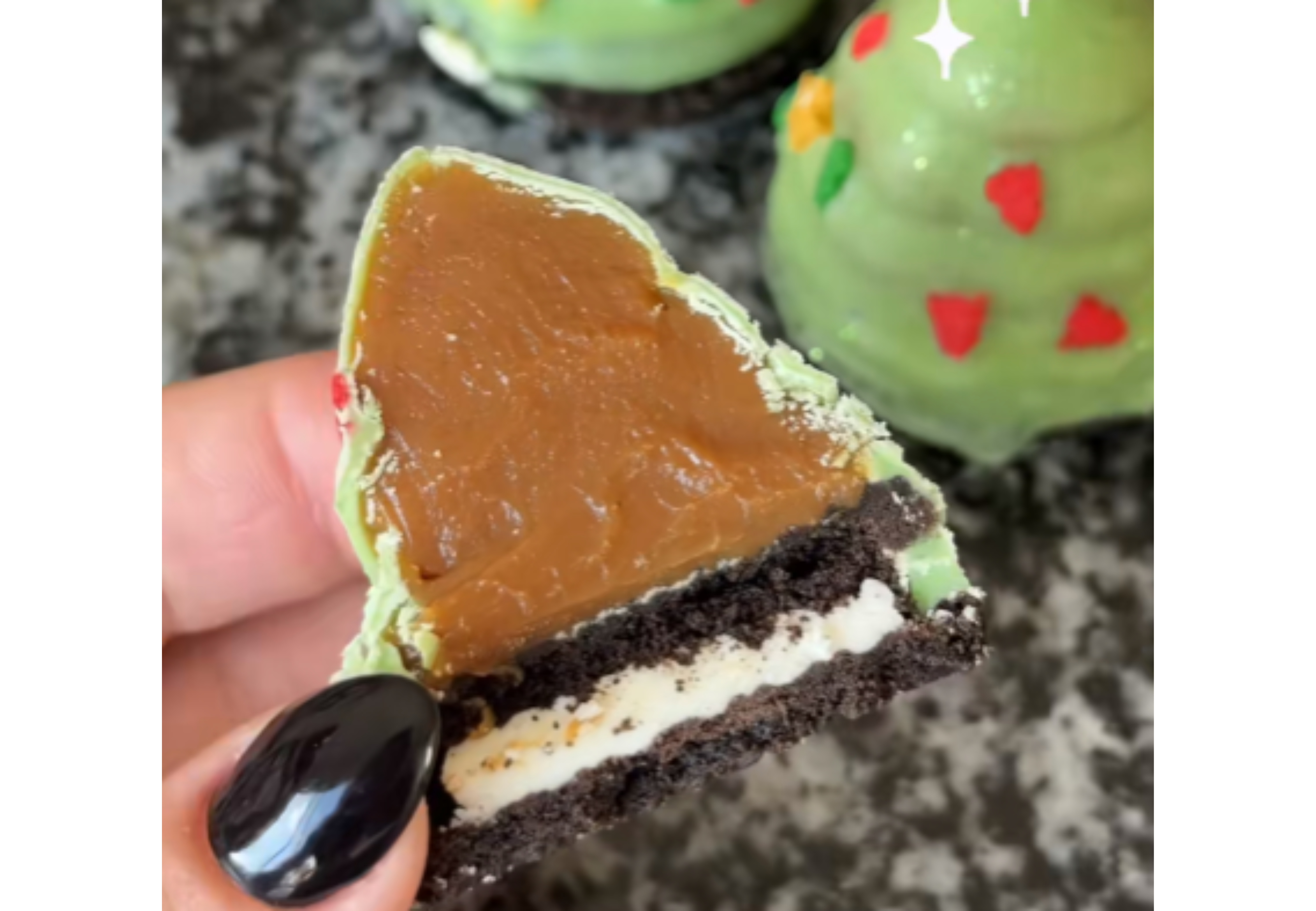 Así quedan los arbolitos de Navidad.