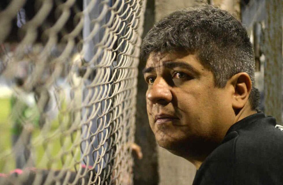 Pablo Moyano, furioso por el polémico penal contra Independiente: “El penal lo cobró Tapia”