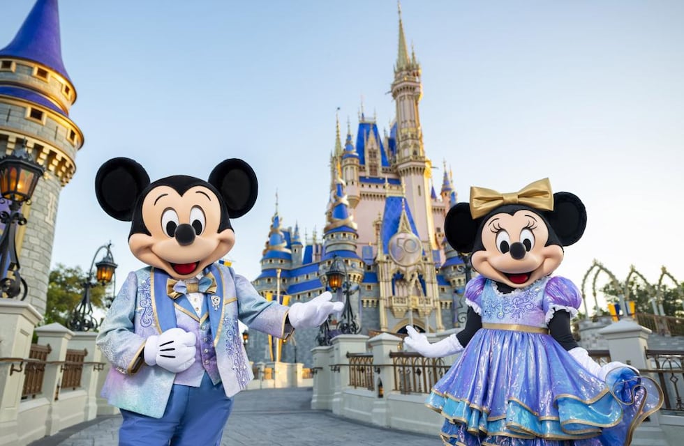 Le propuso casamiento a su pareja en Disney pero él le tenía preparada una sorpresa