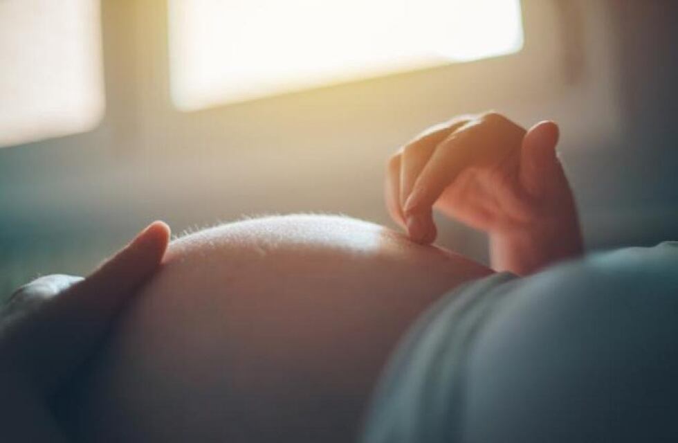 Cómo es un parto en el domicilio, la práctica que pone en cuestión la violencia obstétrica