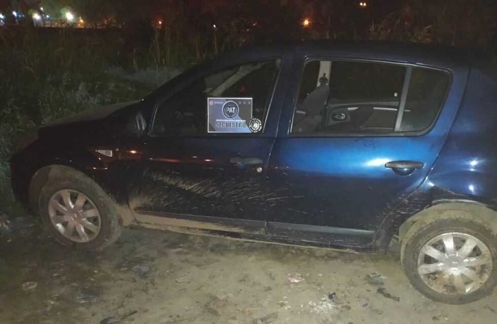 La policía recuperó dos autos robados: hay tres detenidos