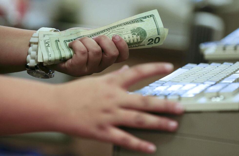 Dólar blue en Rosario: la divisa retoma la senda alcista este martes 19 de septiembre