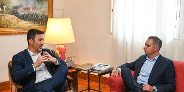 Davico y el ministro de Defensa de la Nación analizaron temas de seguridad ciudadana.