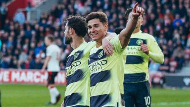 Álvarez estampó el 4 a 1 final para el Manchester City.