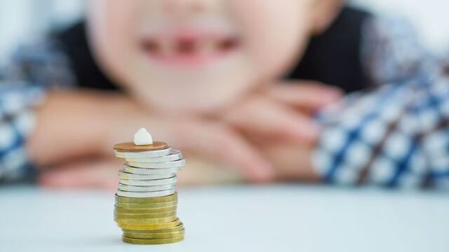 Niño y la pérdida de un diente