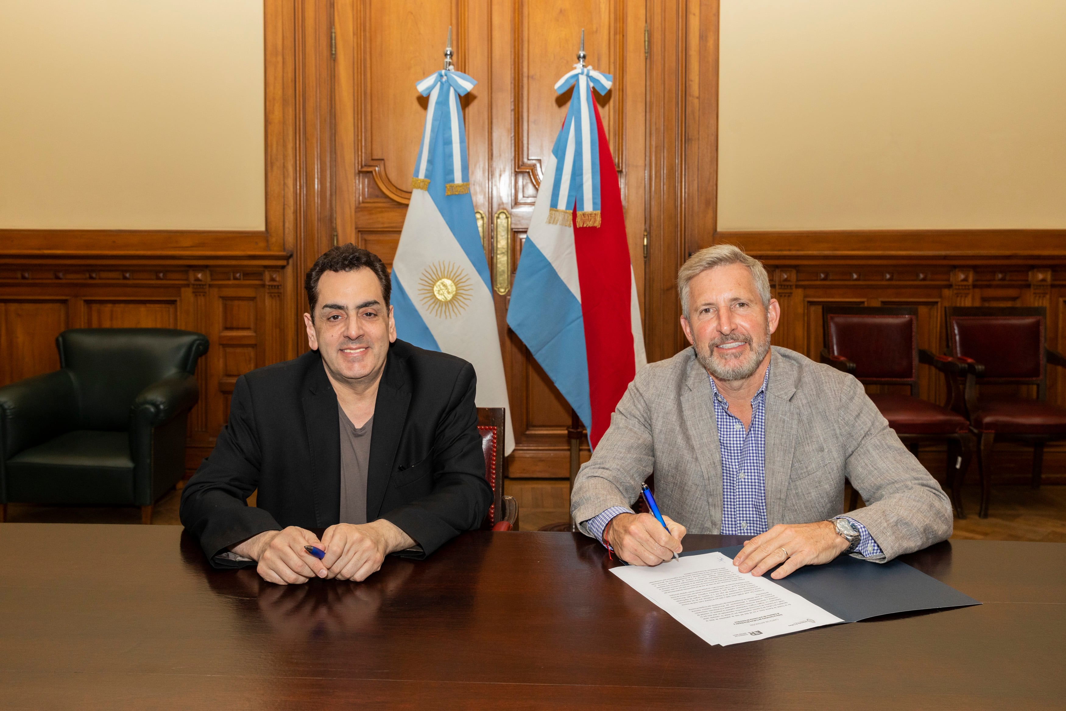 Rogelio Frigerio, con el secretario de Cultura de la Nación, Leonardo Cifelli