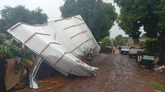 Violento temporal golpeó a Misiones y emiten una nueva alerta para el martes.