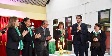 Este martes se celebró los cincuenta años de la fundación la Escuela Provincial de Comercio 3 "José Manuel Estrada" del barrio Santa Rosa de la capital jujeña.