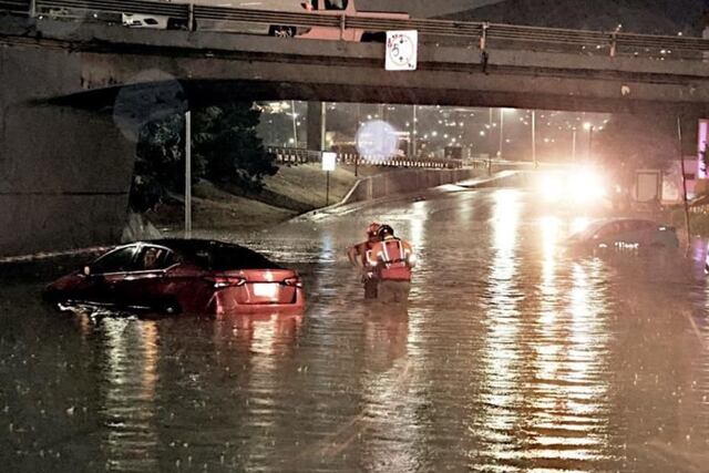 Temporal en Buenos Aires: murió un hombre dentro de su auto en la Avenida General Paz.