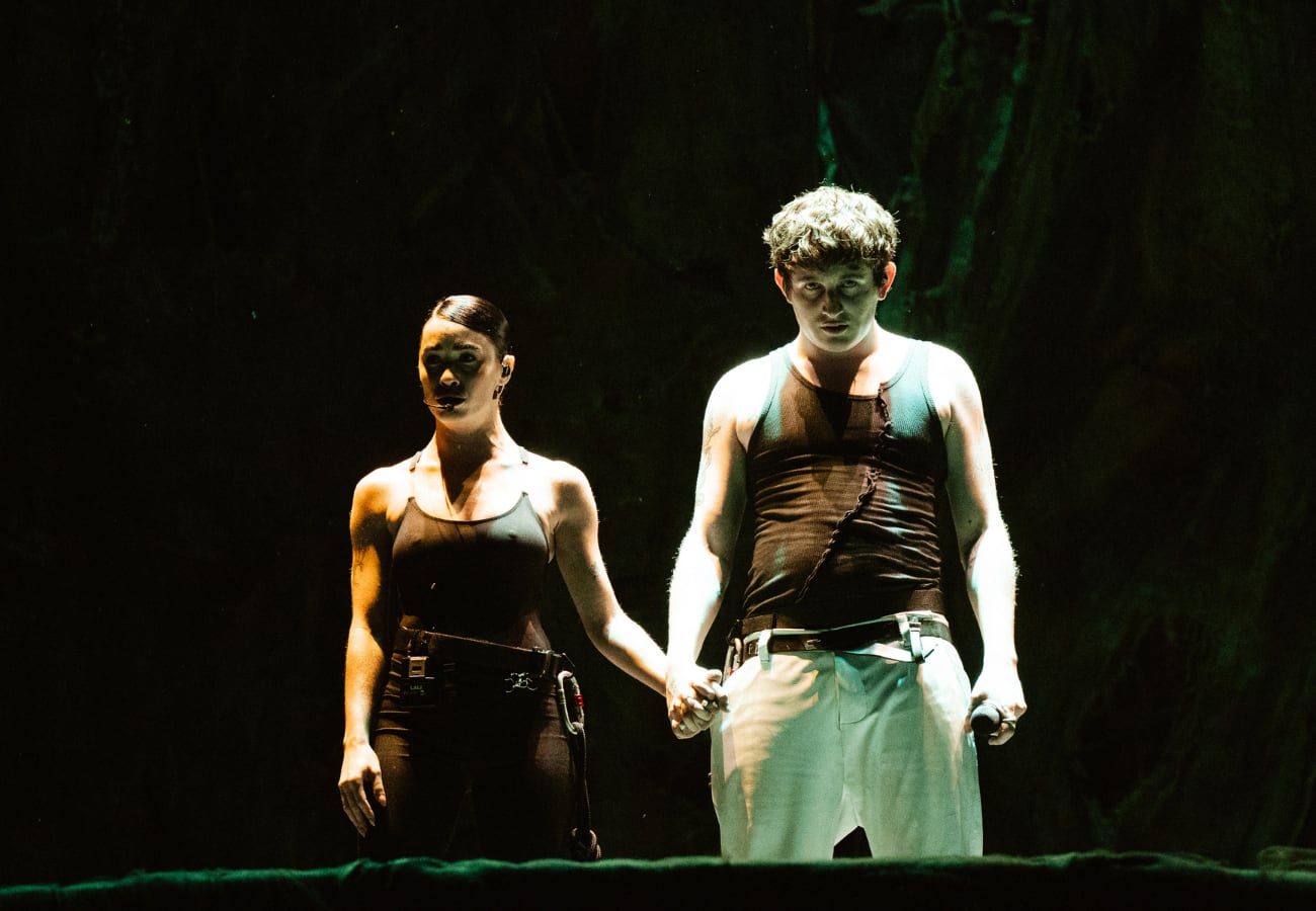 La noche soñada de Dillom en Vélez con la aparición de Lali, Juanse y el Pity Álvarez y un cierre al estilo Sinatra