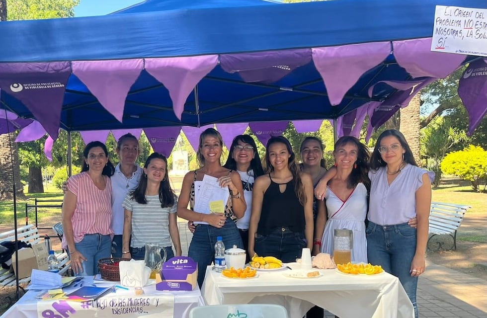 8M: El Municipio realizó una actividad relacionada con las mujeres en tareas domésticas no remuneradas