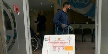 Llegaron más dosis de la vacuna Sputnik V al Vacunatorio Central.