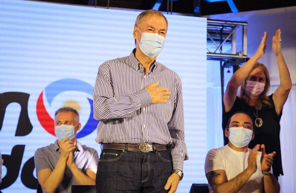 Juan Schiaretti: “Los dos últimos gobiernos nacionales chocaron el país”