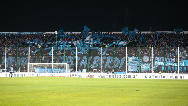 La hinchada de Belgrano en Junín, donde enfrentó a Mitre de Santiago por la Copa Argentina 2024 (Prensa Belgrano)