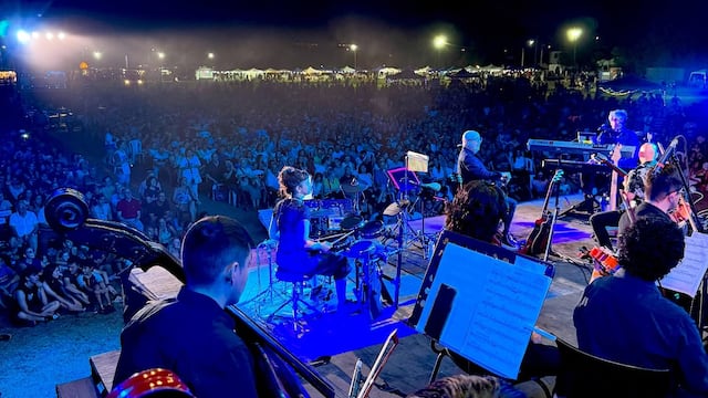 La UNT presentó a Juan Carlos Baglietto y Lito Vitale junto a la Orquesta Juvenil y la Orquesta Rolando “Chivo” Valladares, con ingreso solidario mediante alimentos no perecederos.