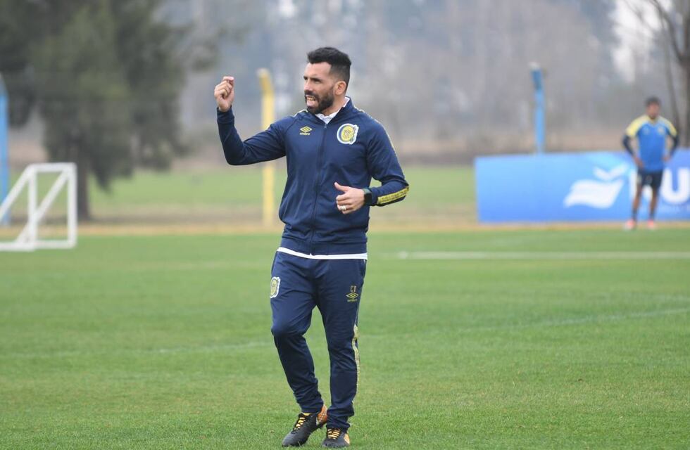 Carlos Tevez analiza cambio en Rosario Central para recibir a Central Córdoba