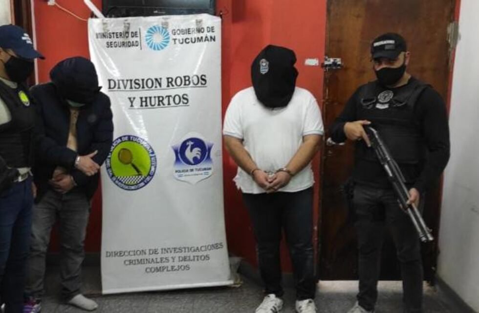 Dos hermanos fueron detenidos por un robo millonario en una galería del microcentro