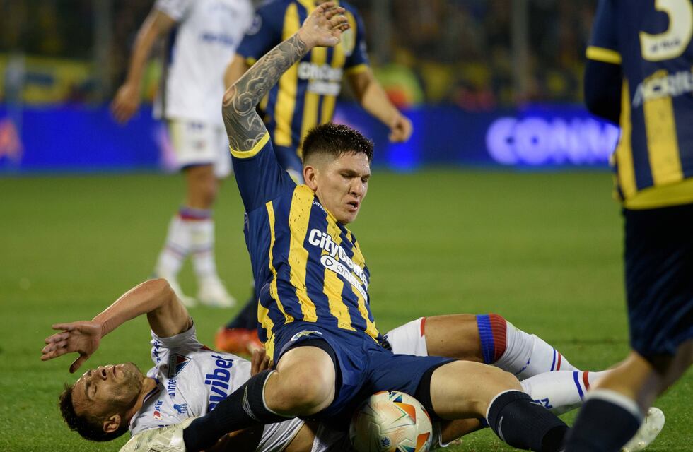 Rosario Central y Fortaleza igualaron en un duelo sin margen de error