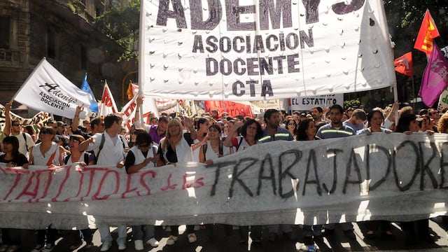 Marcha docente del gremio Ademys. (Archivo)