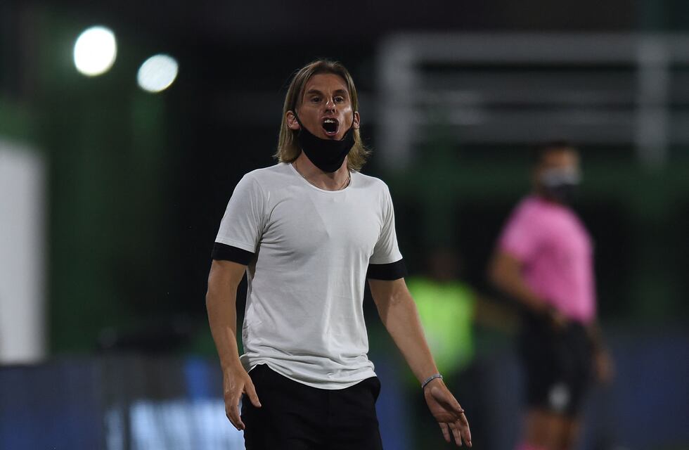 Sebastián Beccacece es el gran apuntado por la dirigencia de Newell’s