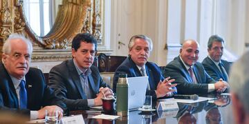 El Gobierno tuvo una nueva reunión de gabinete con la presencia de Sergio Massa y Alberto Fernández.