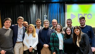 Representantes del PRO del Departamento Castellanos en la Asamblea partidaria