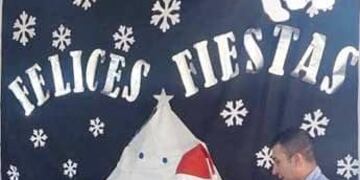 Los efectivos entregaron regalos a los alumnos.