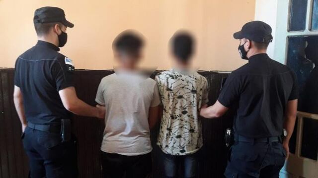 Vándalos alcoholizados fueron demorados en Leandro N. Alem.