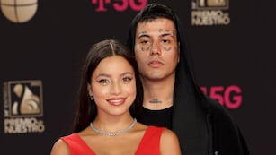 Duki y Emilia Mernes en Premios Lo Nuestro 2022