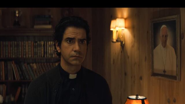 "Misa de Medianoche". (Netflix)