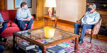 Gustavo Melella se reunió con el Ministro de Defensa de Nación, Agustín Rossi.