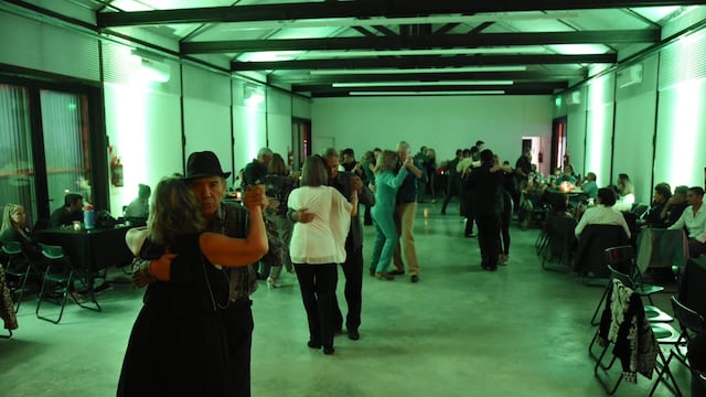 "Milonga El Tropezón" en "La Estación"
