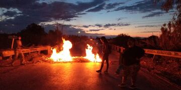 Vecinos de Barrancas reclaman la reconstrucción de Ruta 14.