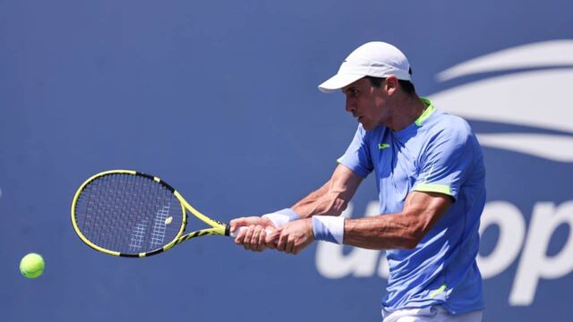 El zurdo de 32 años disputó un partido muy parejo hasta el tercer set.