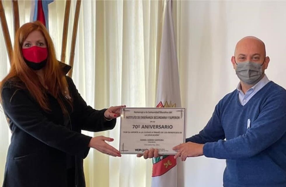 Daniel Gómez Gesteria reconoció al IES es su 70 aniversario