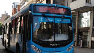 La Municipalidad de Rosario reactivó la línea de colectivos 129 tras el final de la emergencia del Transporte Urbano de Pasajeros (TUP).