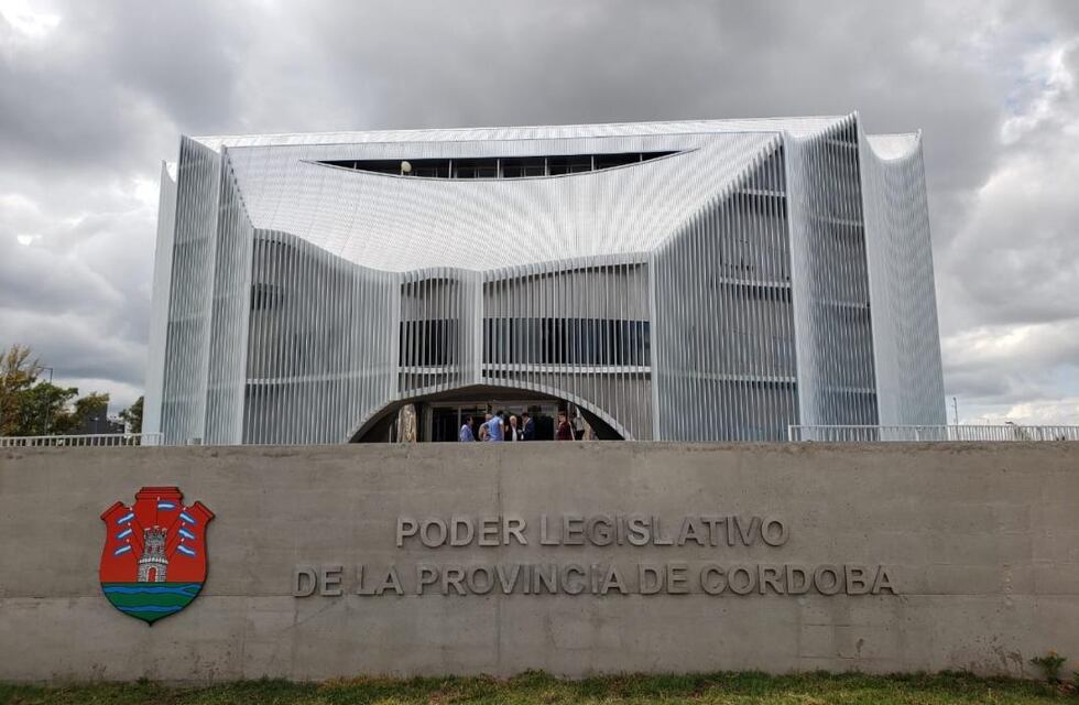 Ciclo Lectivo 2021: solicitan que Grahovac se presente en la Legislatura