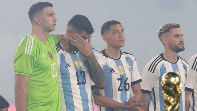 Alta emoción. Lágrimas del cordobés Cuti Romero, en la previa de Argentina-Panamá.