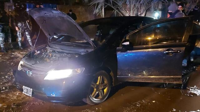Honda Civic en el que escaparon algunos de los evadidos