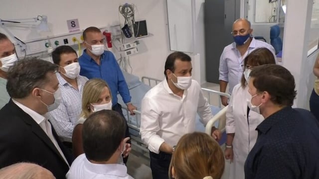 Además, se presentó una sala para diálisis y un móvil odontológico.